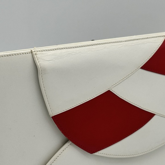 Bally White Leather Clutch Made in Italy Vintage Designer Classic Chic Read